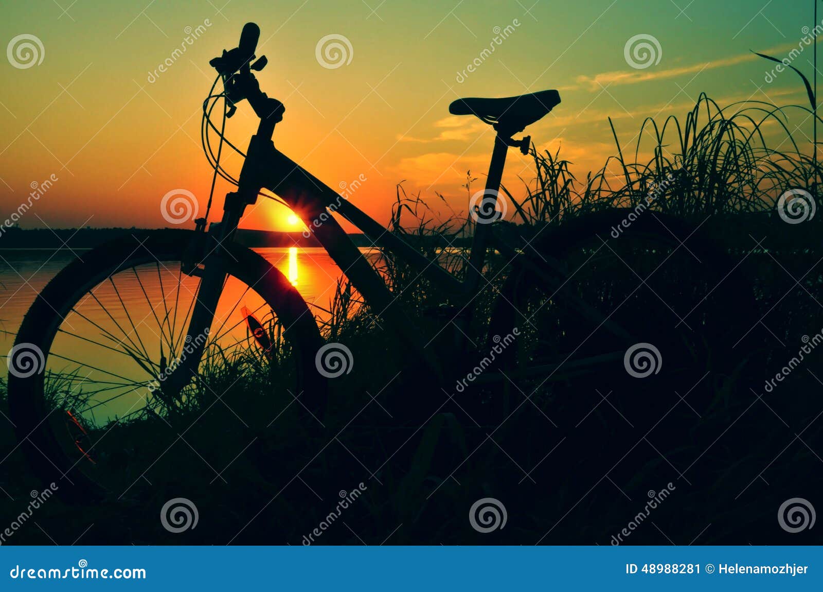 silhouette et bicyclette application