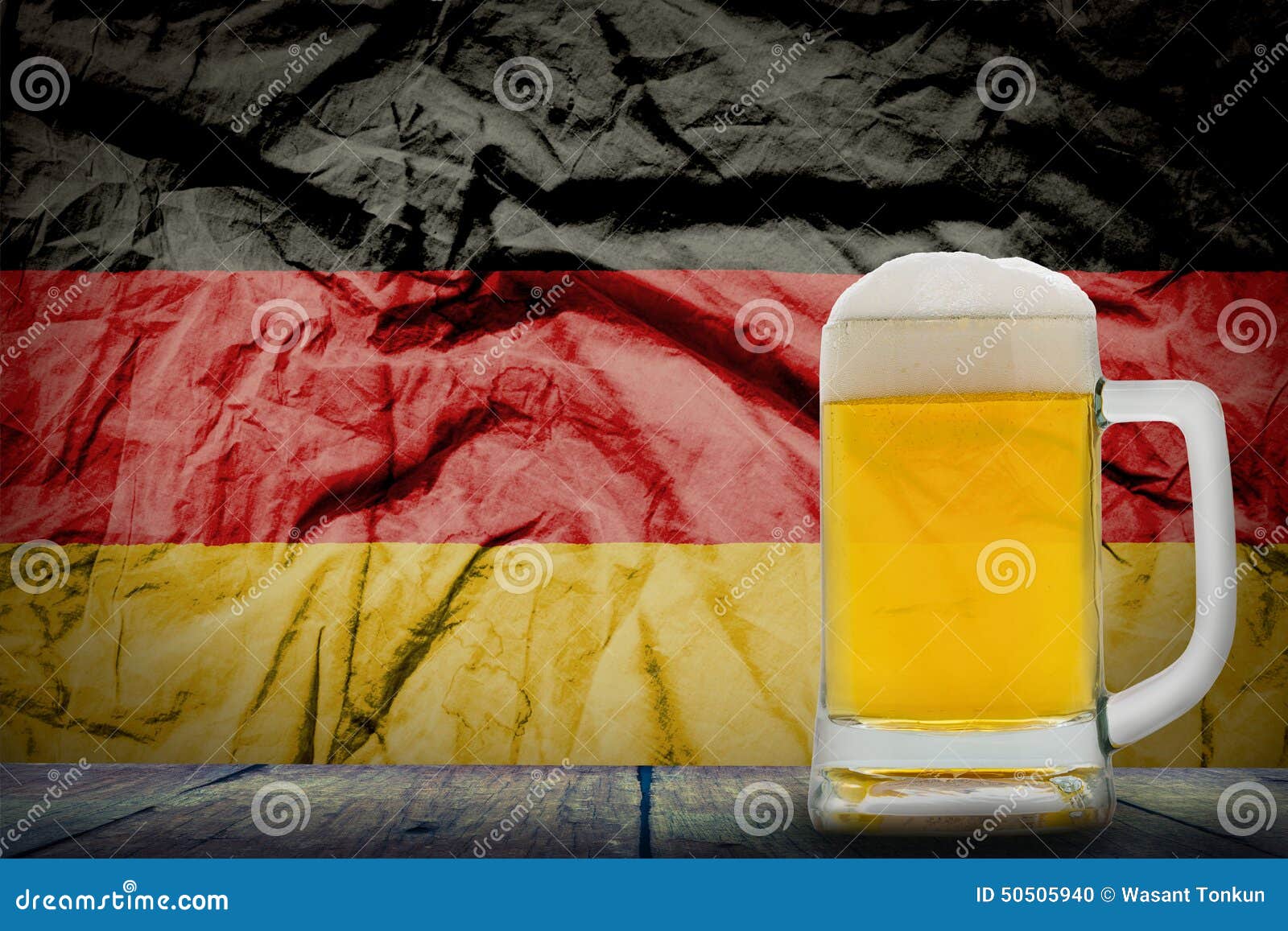 Ook betaling verhaal Bier van Duitsland stock foto. Image of ontwerp, vlag - 50505940