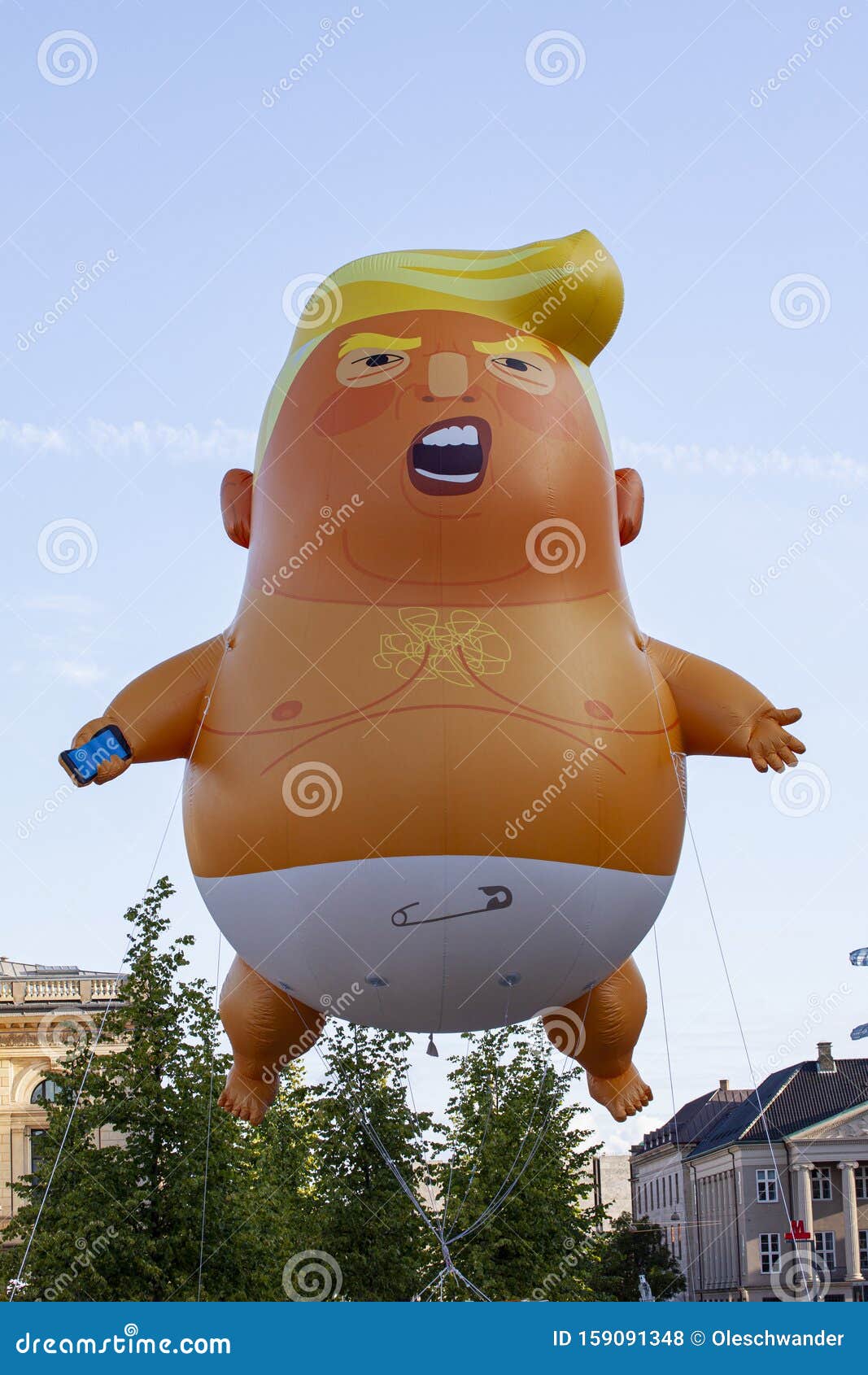 Gevangene lichtgewicht Vooravond A Big Balloon Mocking Donald Trump Depicting the USA President As a Baby and Used in Connection with Demonstrations and Protests a Editorial Stock Photo - Image of inflatable, equality: 159091348 Gevangene lichtgewicht Vooravond A Big Balloon Mocking Donald Trump Depicting the USA President As a Baby and Used in Connection with Demonstrations and Protests a Editorial Stock Photo - Image of inflatable, equality: 159091348