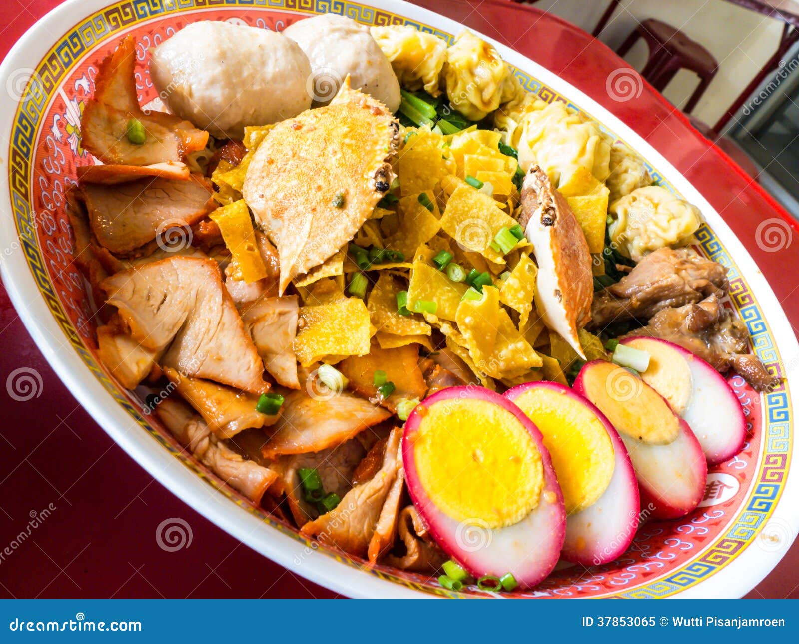 A Big Bowl chinese noodle stock image. Image of meat 37853065