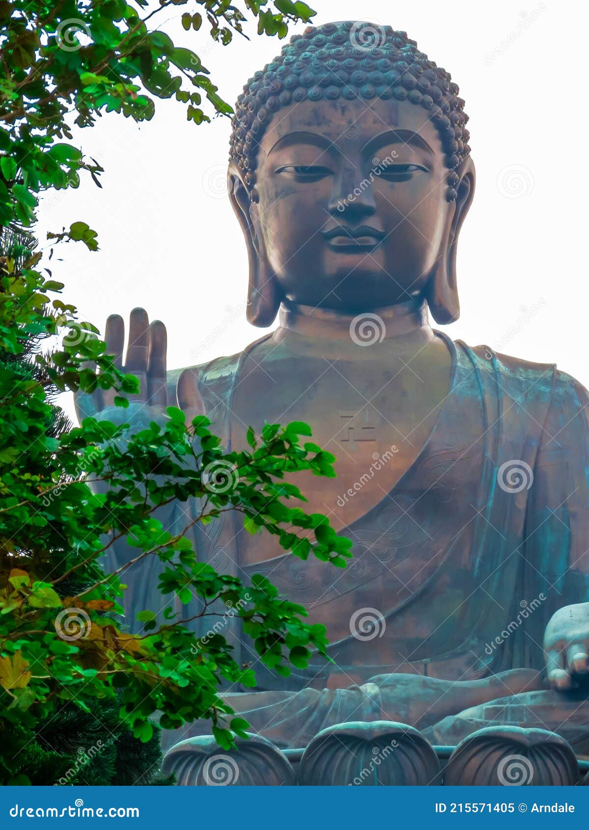 Big Buddha Statye. Po Lin Monastery, Lantau Island, Hong Kong Stock