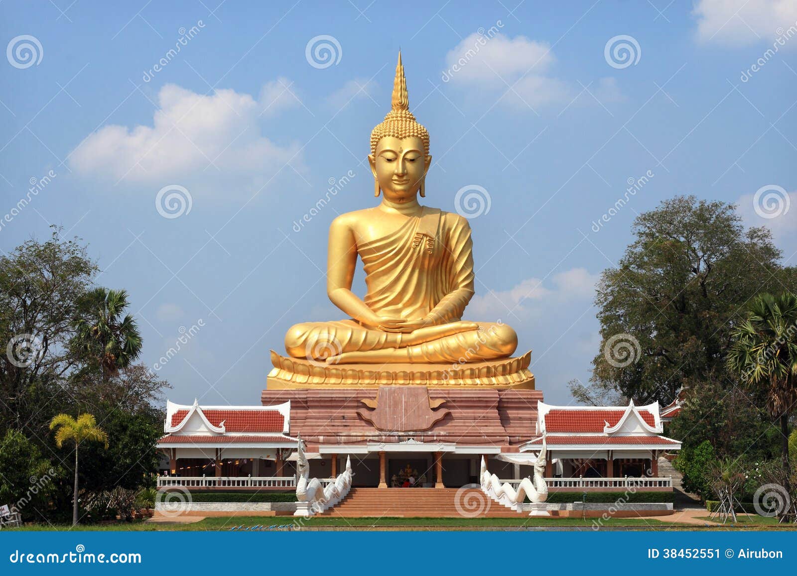 Big Golden Buddha Statue in Thai Temple Stock Image Image of buddhist