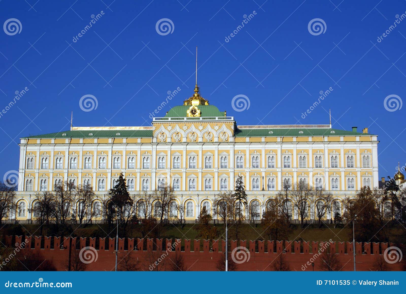 Big Kremlin Palace and Red Walls Stock Image Image of bell, president