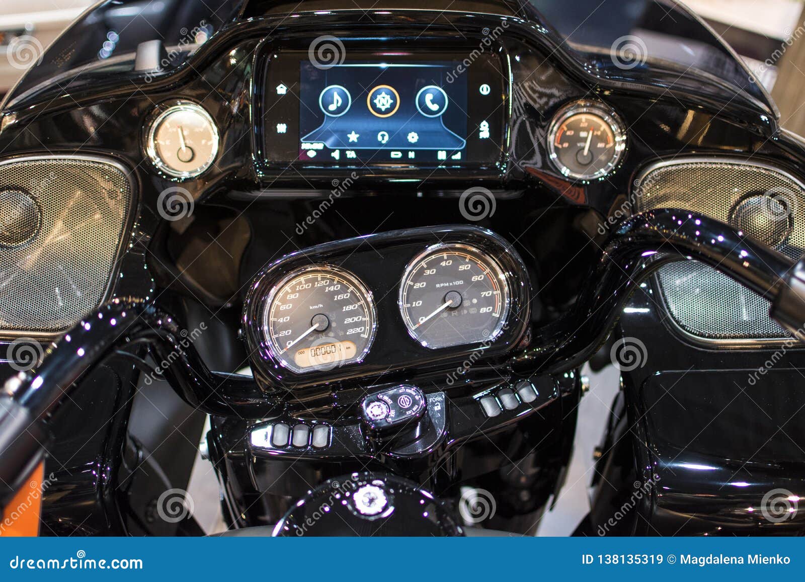 The Steering Wheel Of The Modern Cvo Harley Davidson Motorcycle Editorial Stock Image Image Of Detail World 138135319