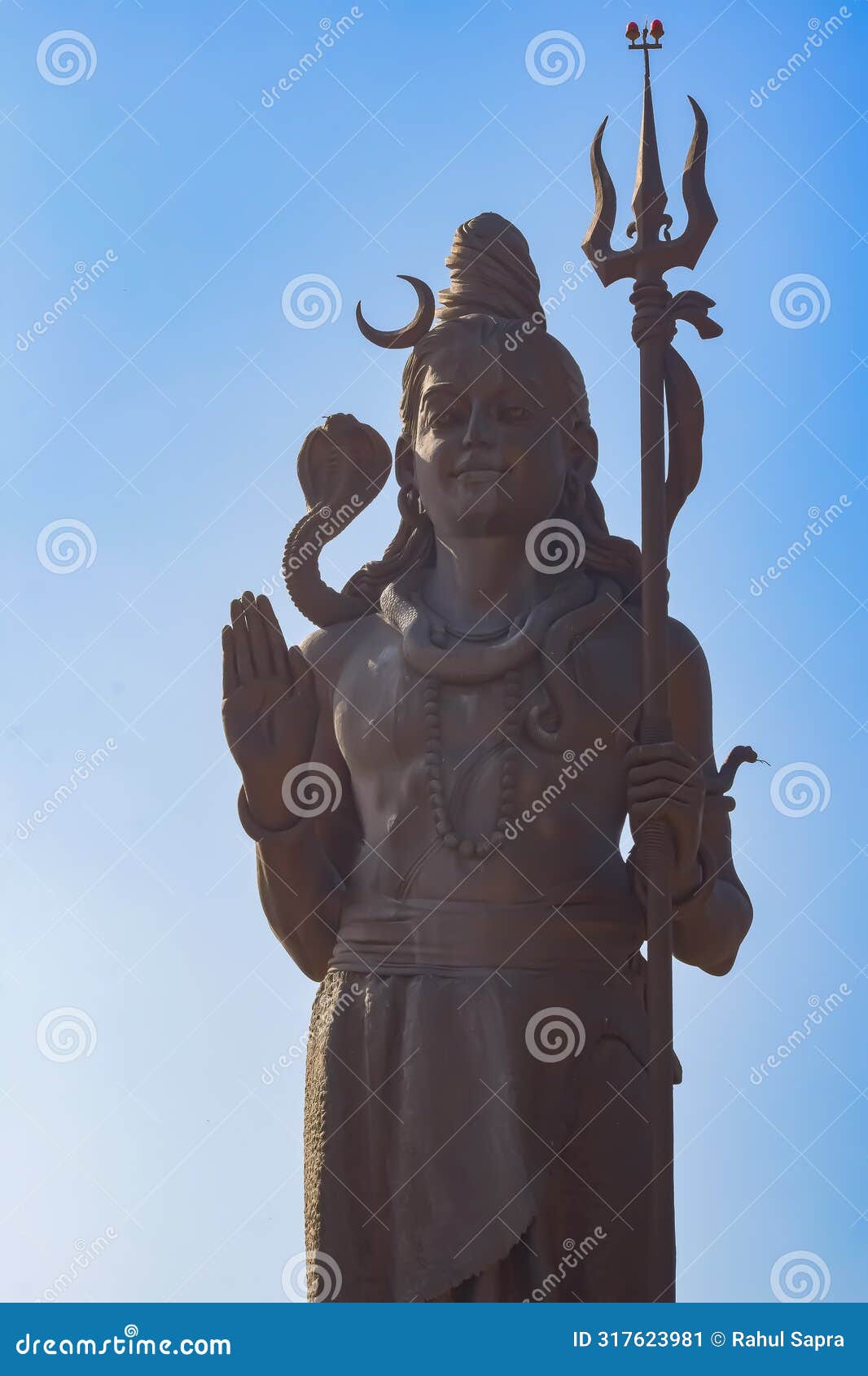 big statue of lord shiva near delhi international airport, delhi, india, lord shiv big statue touching sky at main highway