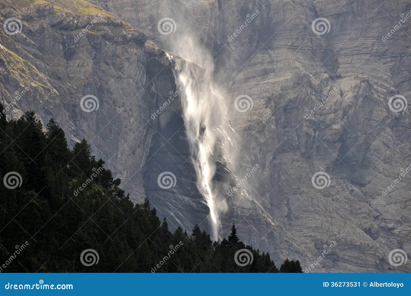 the big waterfall, cirque of gavarnie (france)