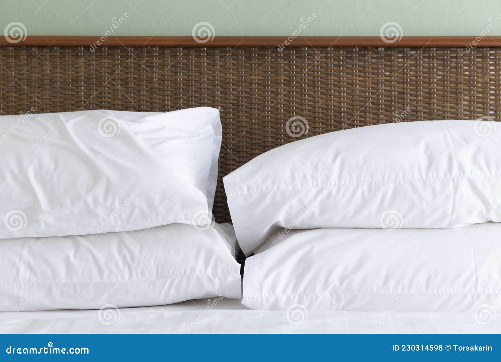 big white bed pillows