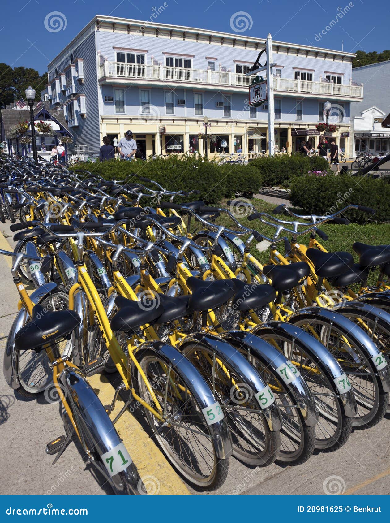 Bikes for rent editorial image. Image of rent, home, rental 20981625