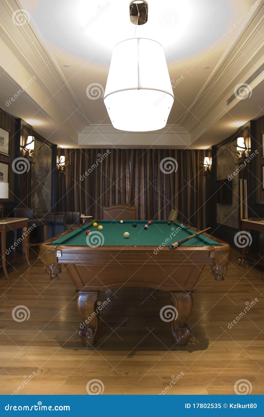 billiards room