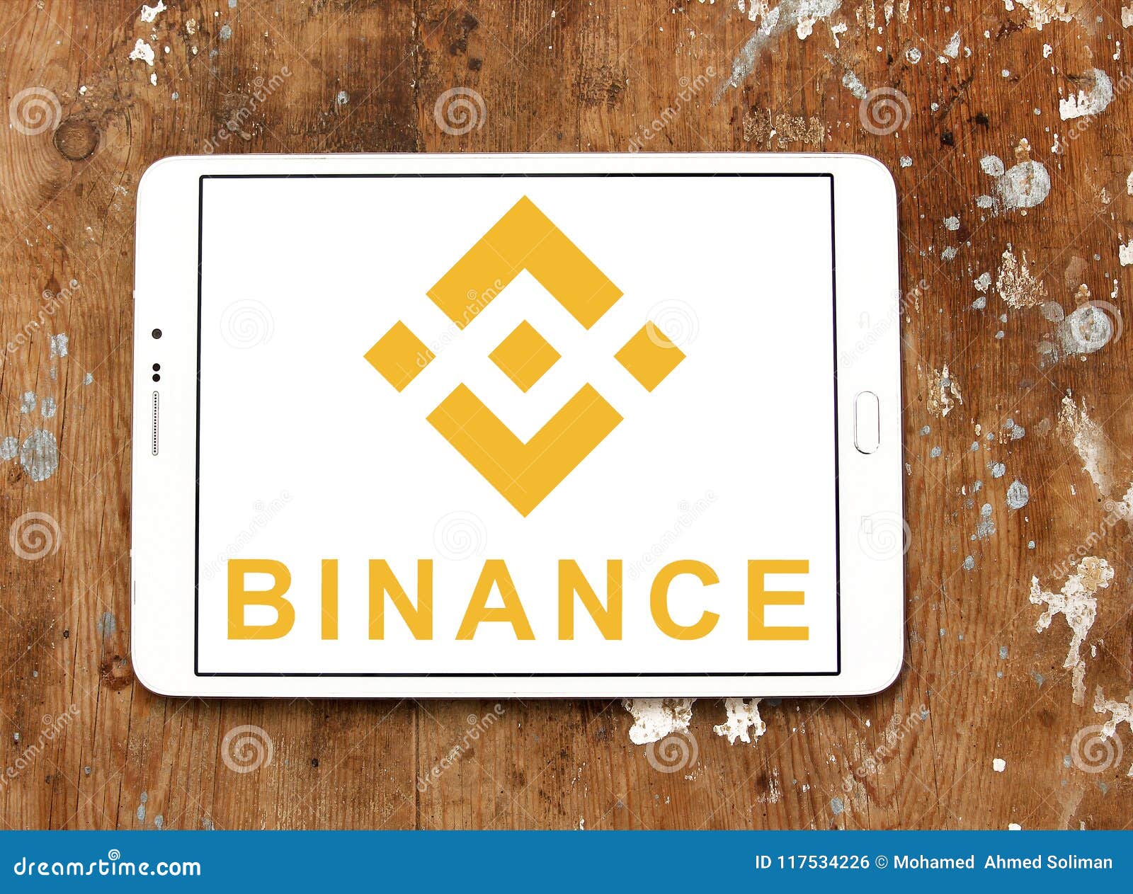 Binance Cryptocurrency Exchange Logo Editorial Photo ...