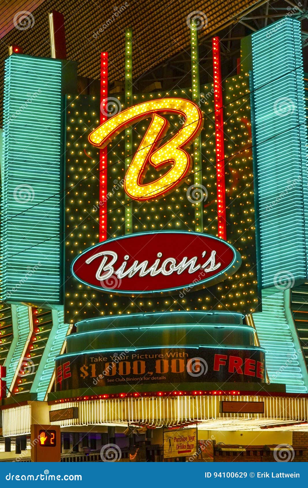 night time shot of binions horseshoe casino fremont street