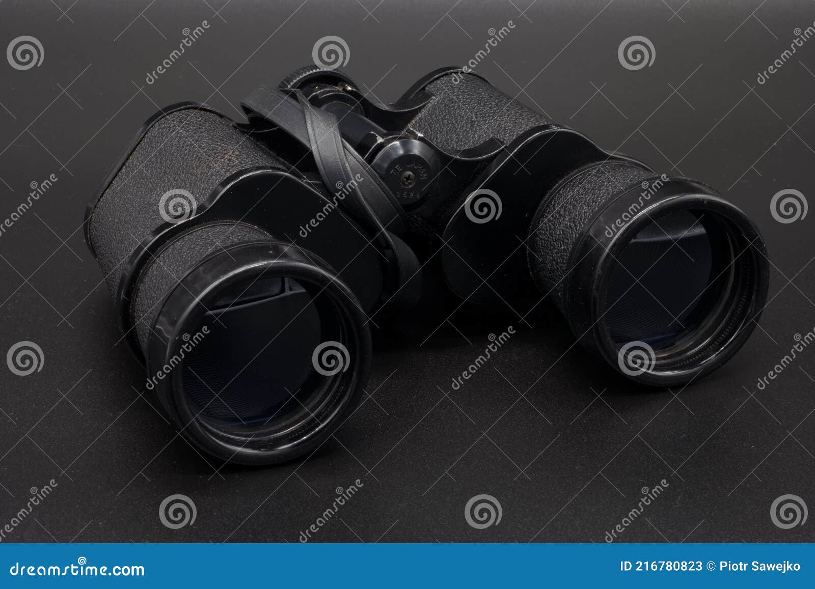 binocular lens plastic black lens