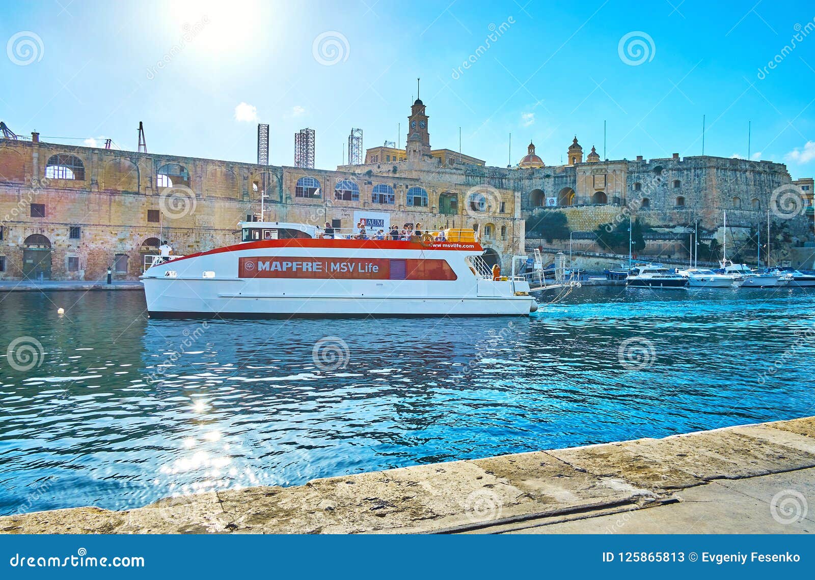 catamaran birgu malta