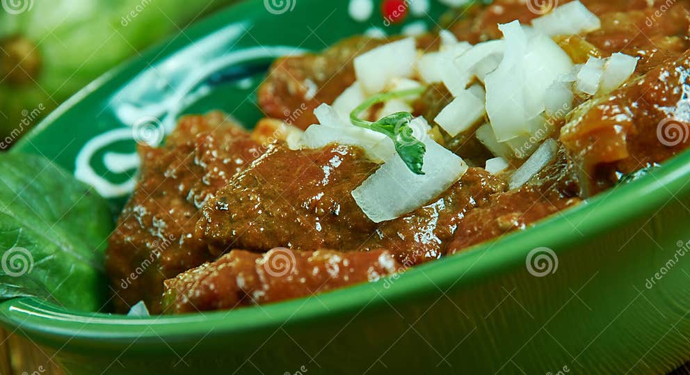 Birria De Res Estilo Jalisco Stockfoto - Bild von gemüse, kräuter ...
