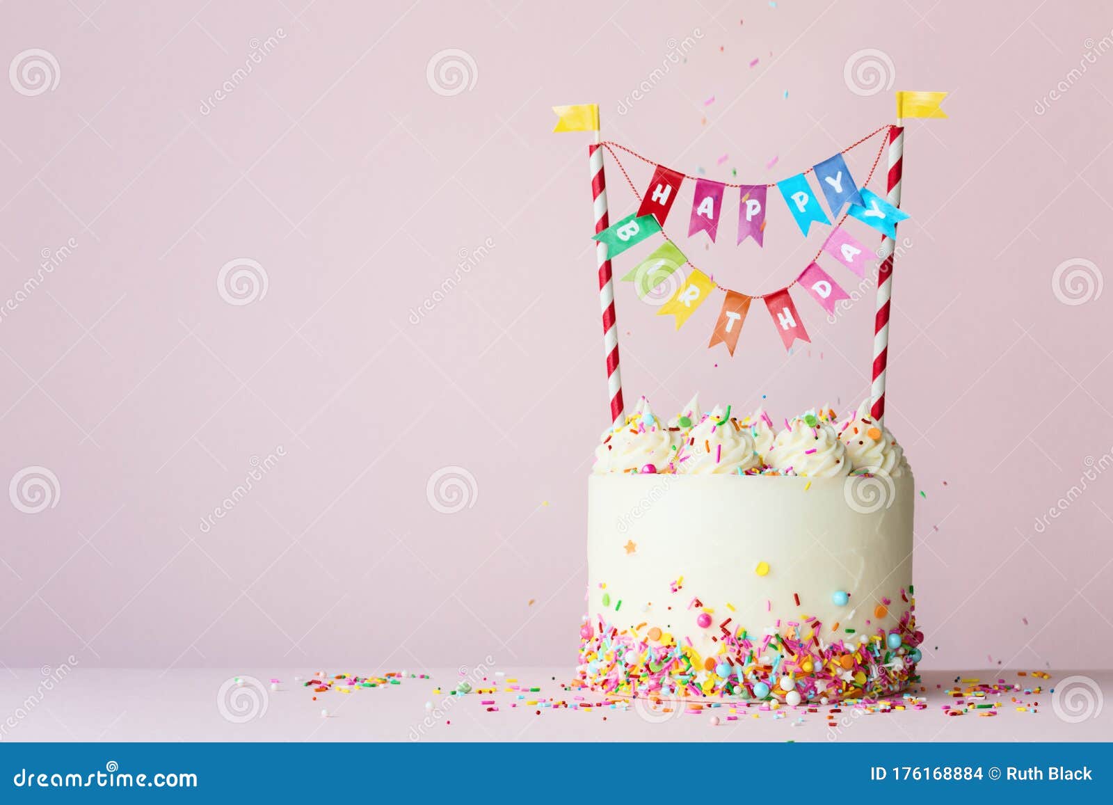 Birthday Cake with Colorful Happy Birthday Banner Stock Photo - Image of  buttercream, frosting: 176168884