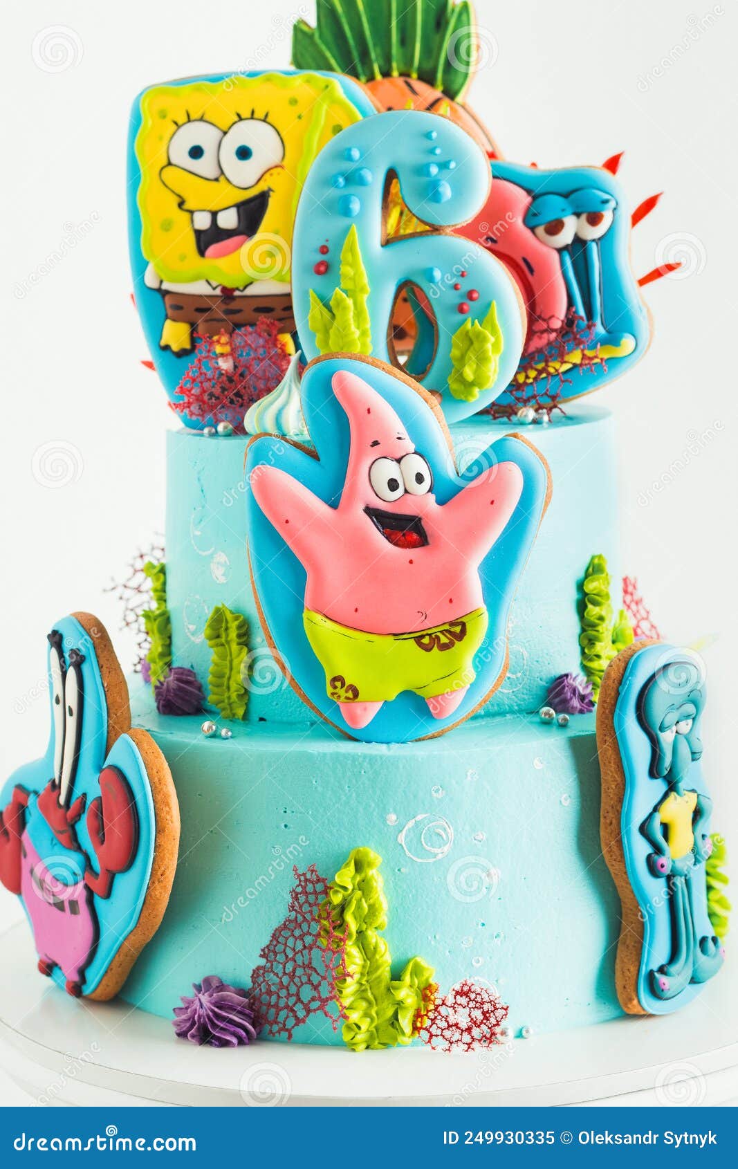 Birthday Cake for a Fan of SpongeBob SquarePants on White Background.  Nautical Turquoise Bunk Cake with Characters of Animated Editorial Image -  Image of cartoon, animal: 249930335