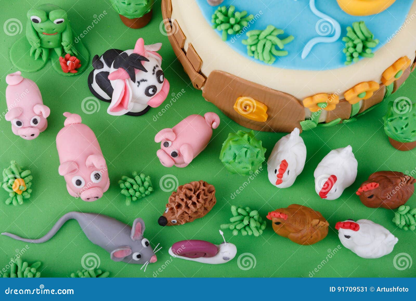5 519 Cake Farm Photos Free Royalty Free Stock Photos From Dreamstime 5 519 Cake Farm Photos Free Royalty Free Stock Photos From Dreamstime