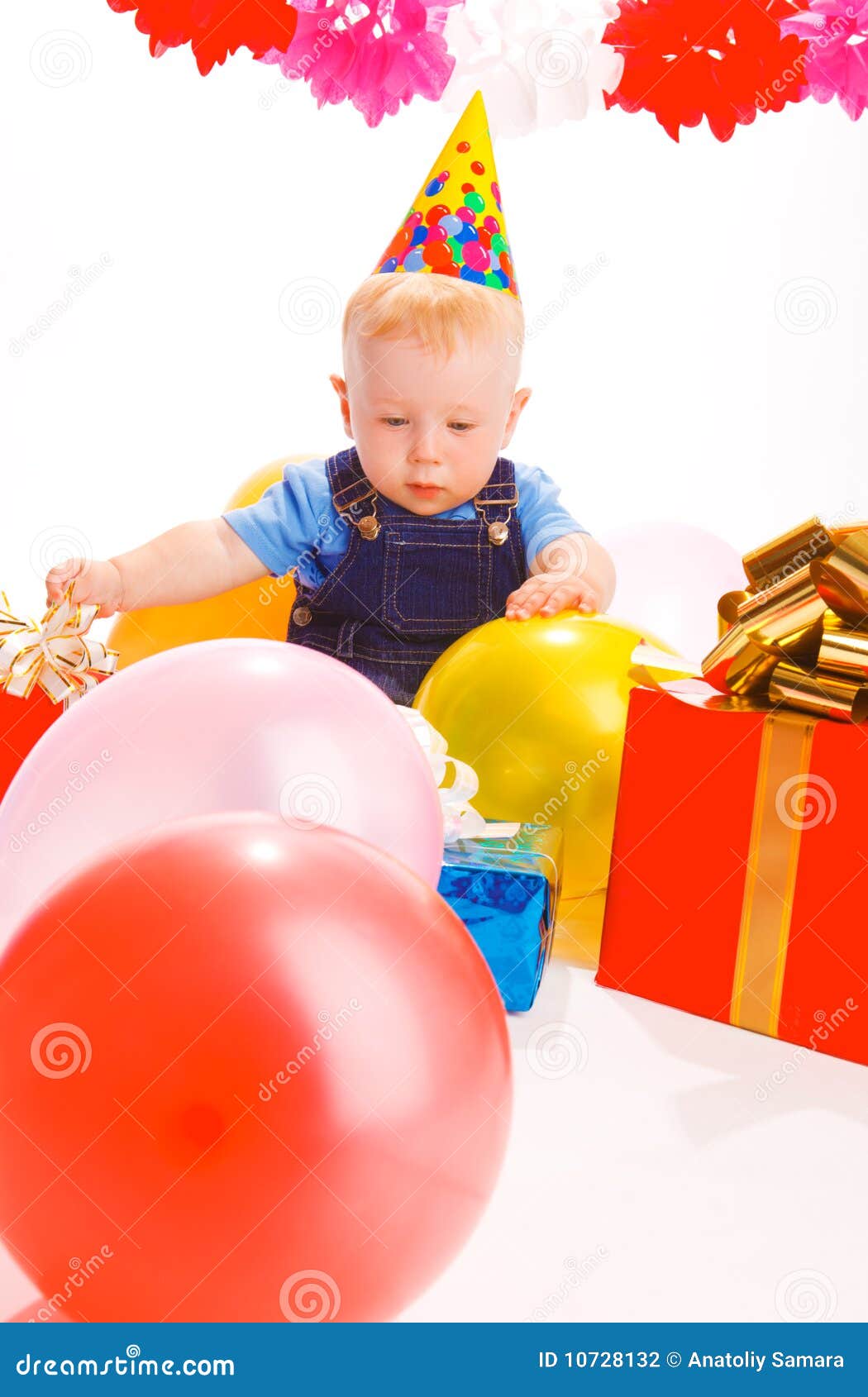 At birthday party stock photo. Image of childhood, gifts - 10728132