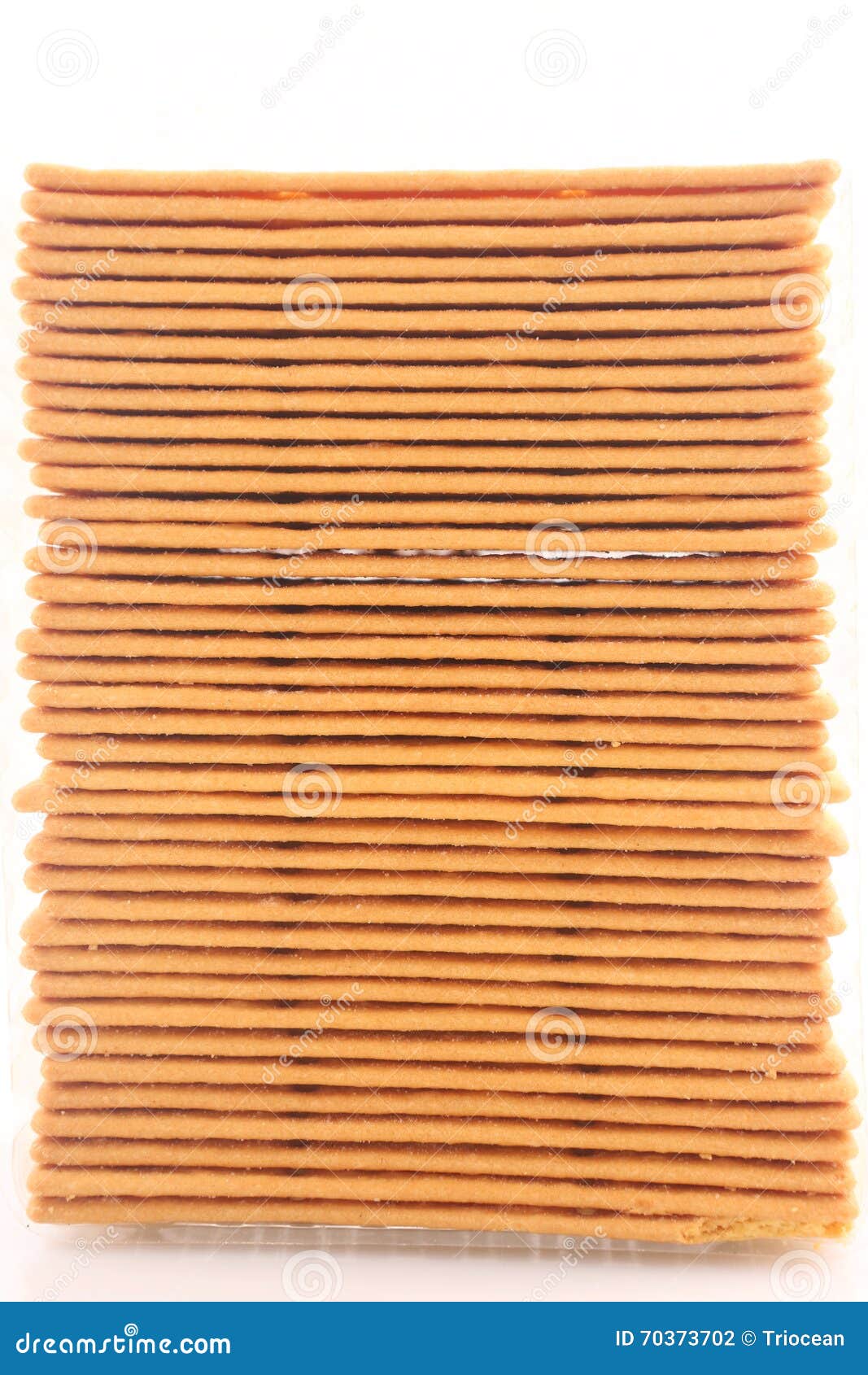 Biscotti O Cracker Su Bianco Fotografia Stock Immagine di burro, calorie 70373702