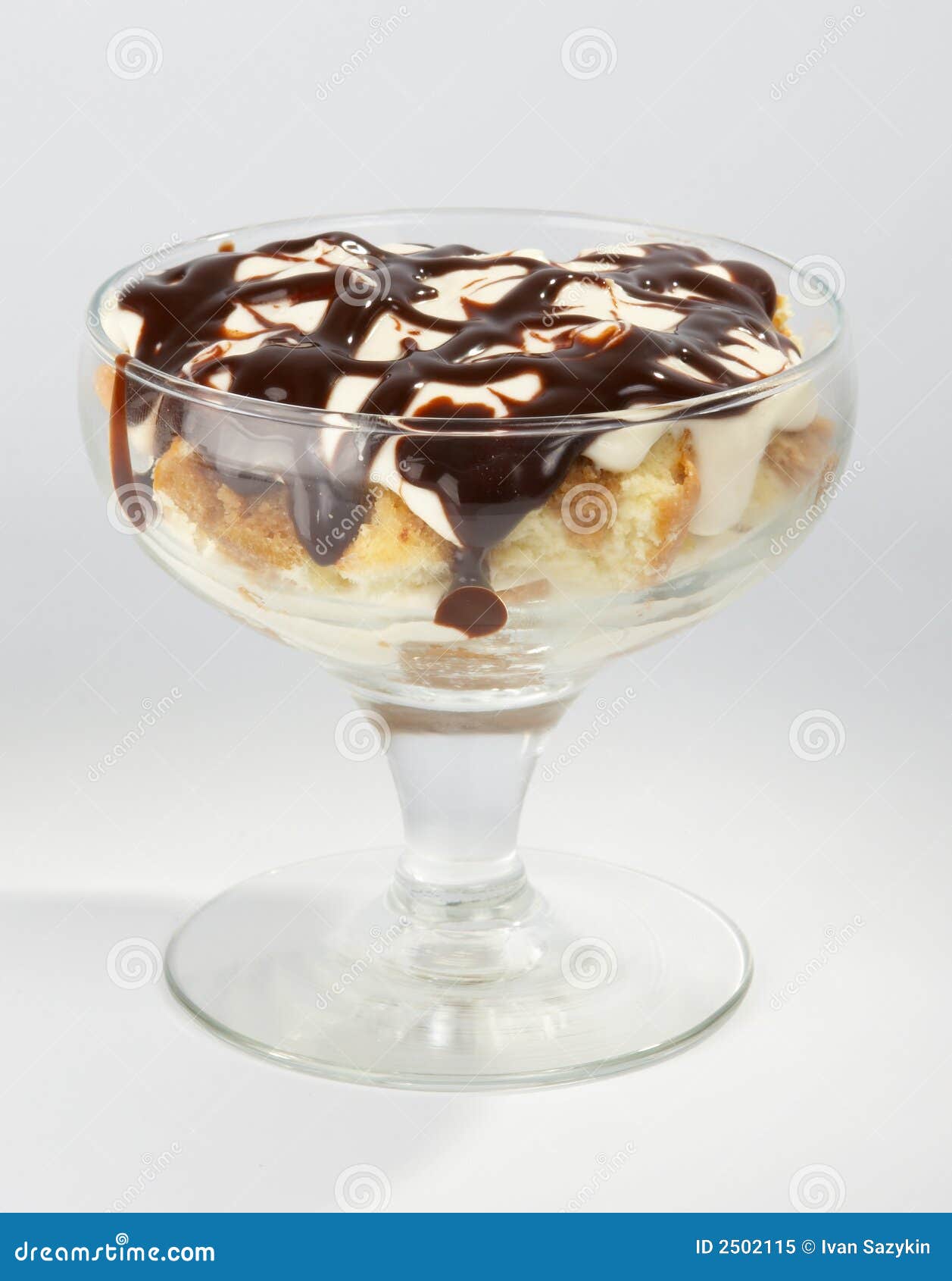 Biscuit and cream dessert. stock image. Image of slices 2502115