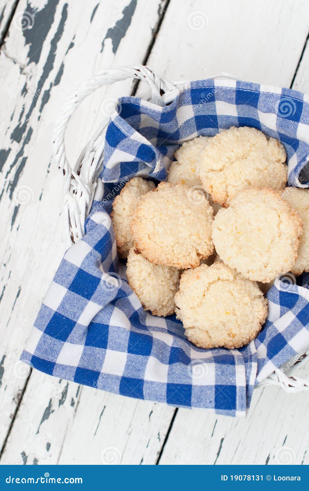 Biscuits in the basket stock image. Image of objects 19078131