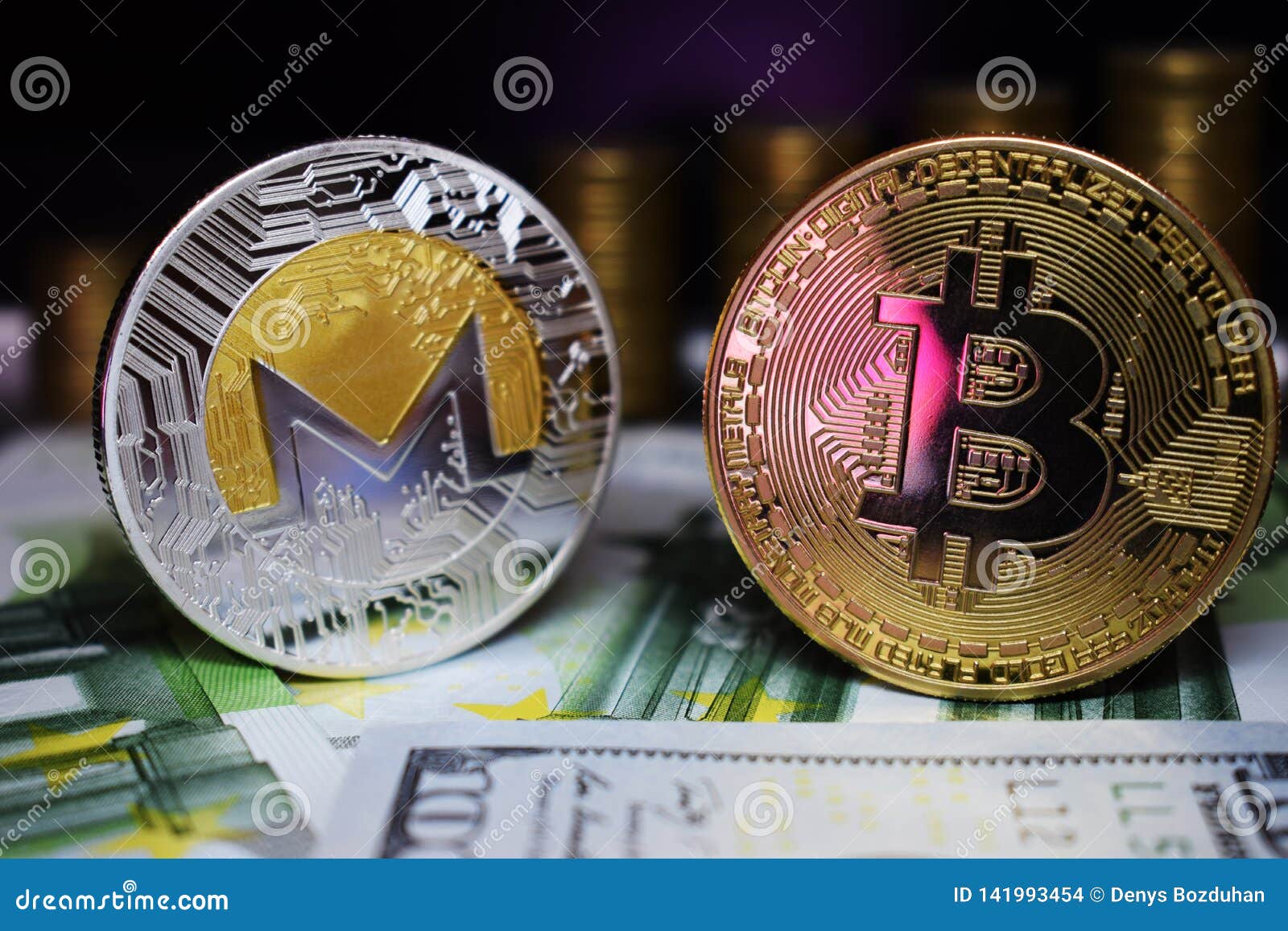 monero bitcoin vásároljon kiszolgálót bitcoinnal