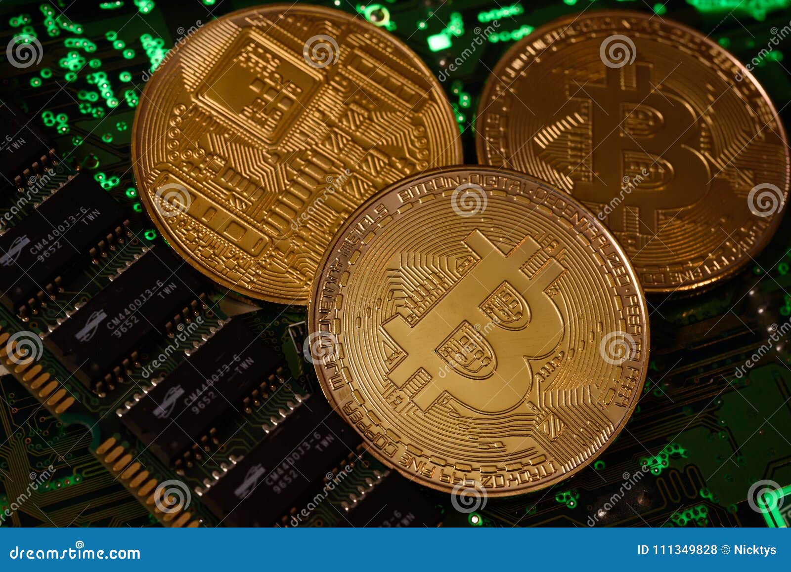 Bitcoins with Circuit Board Stock Photo - Image of gold, finance: 111349828