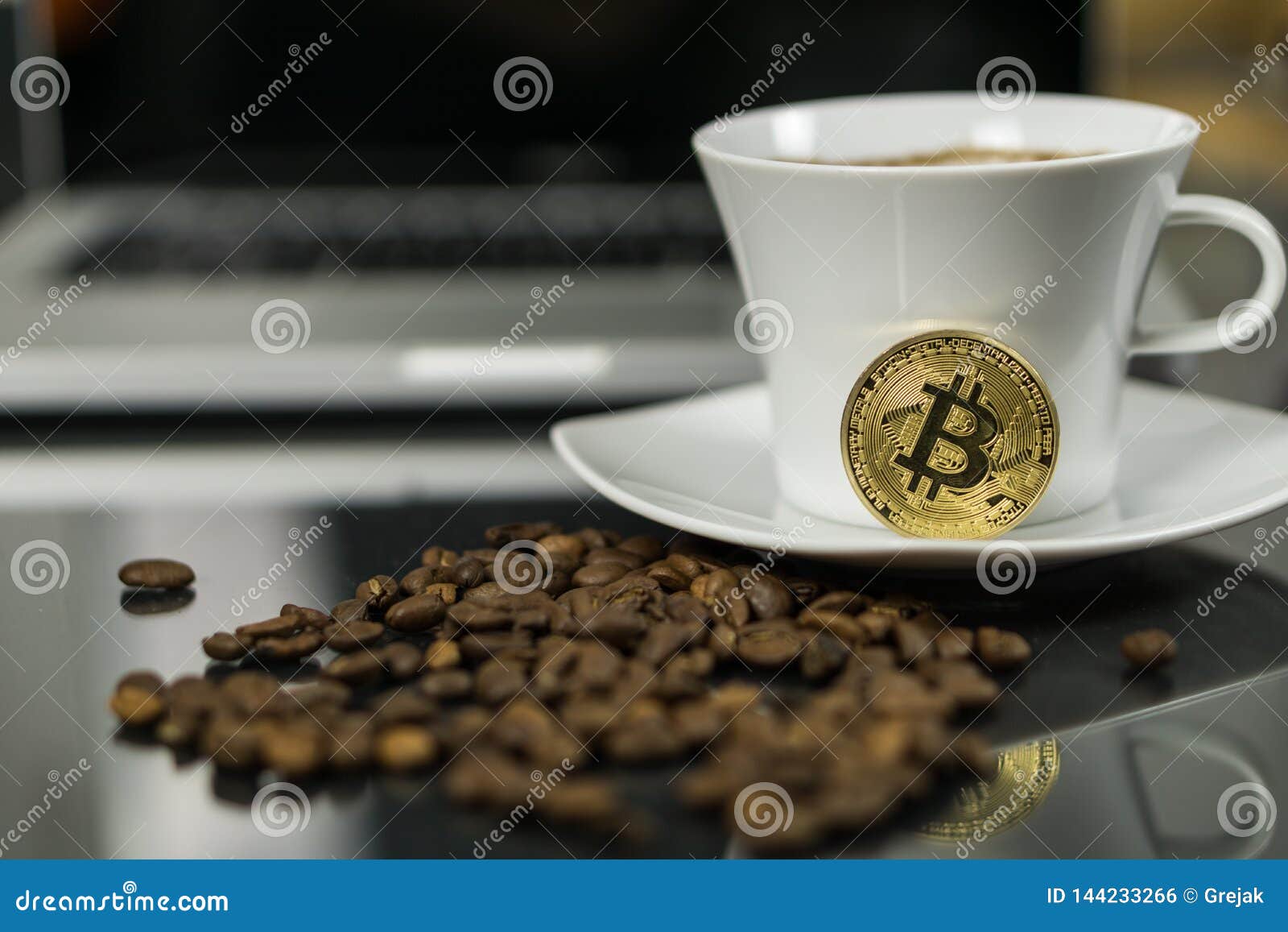 523 Foam Coin Stock Photos - Free & Royalty-Free Stock Photos from  Dreamstime