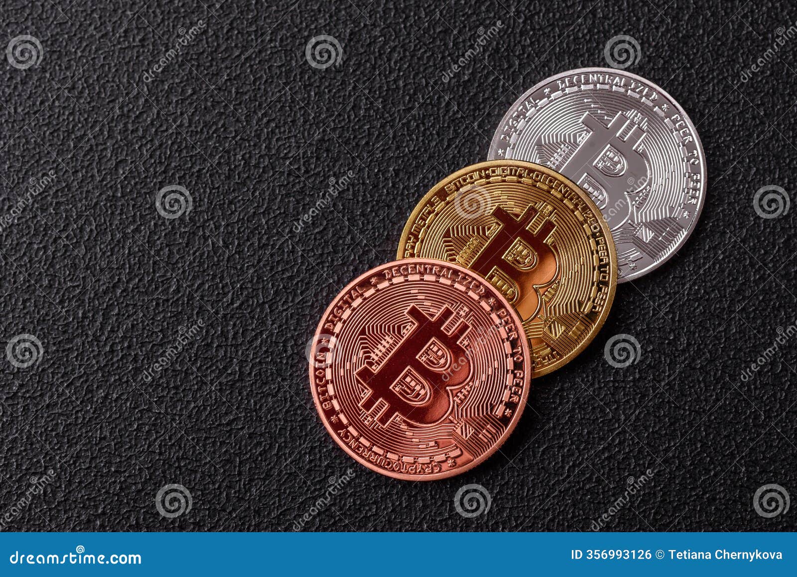 612 Round Iron Coin Stock Photos - Free & Royalty-Free Stock Photos from  Dreamstime