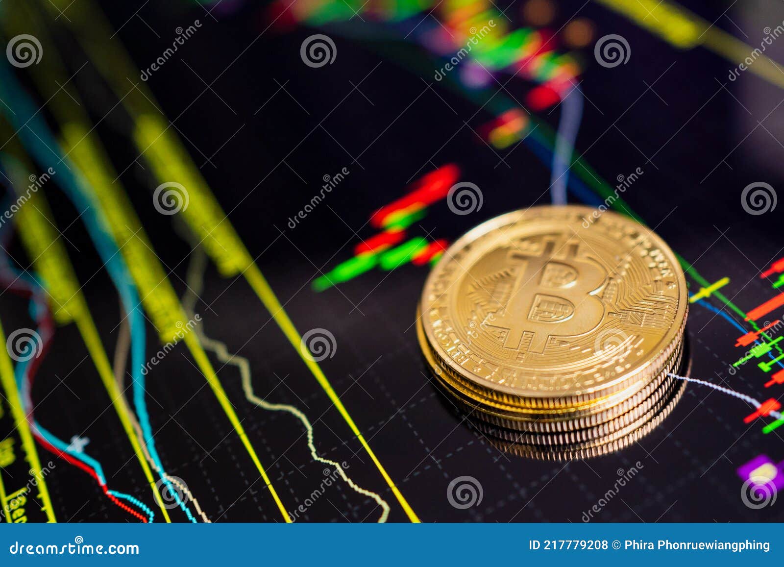 Bitcoin En El Gráfico Sube Y Baja Foto de archivo - Imagen de primer,  dinero: 217779208