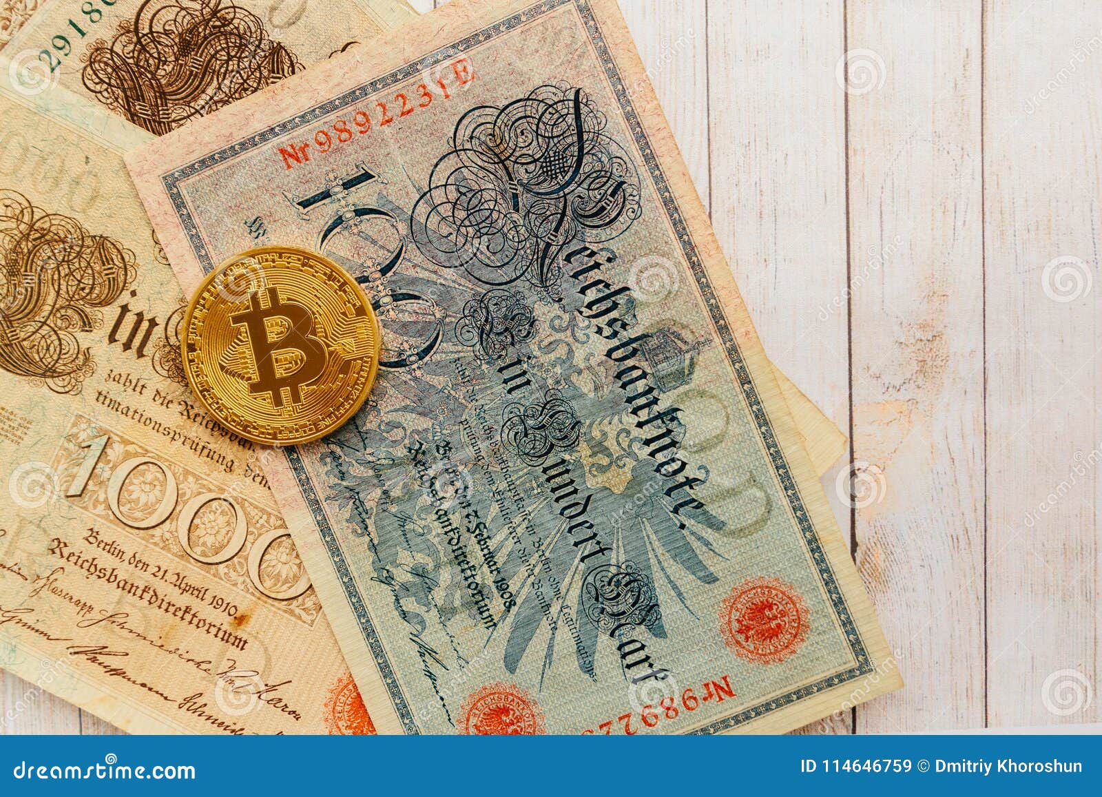 Bitcoin With Old Deutsch Money Inflation Of Paper Money - 