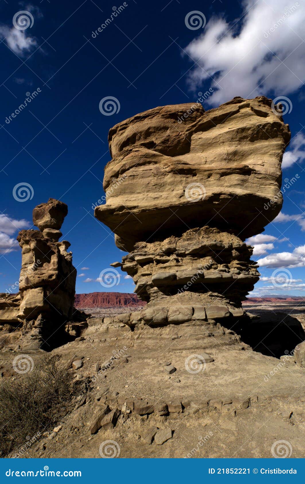 bizarre wind d rock formations