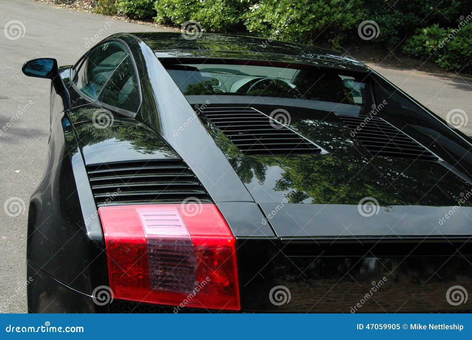 black lamborghini murcielago sports car.
