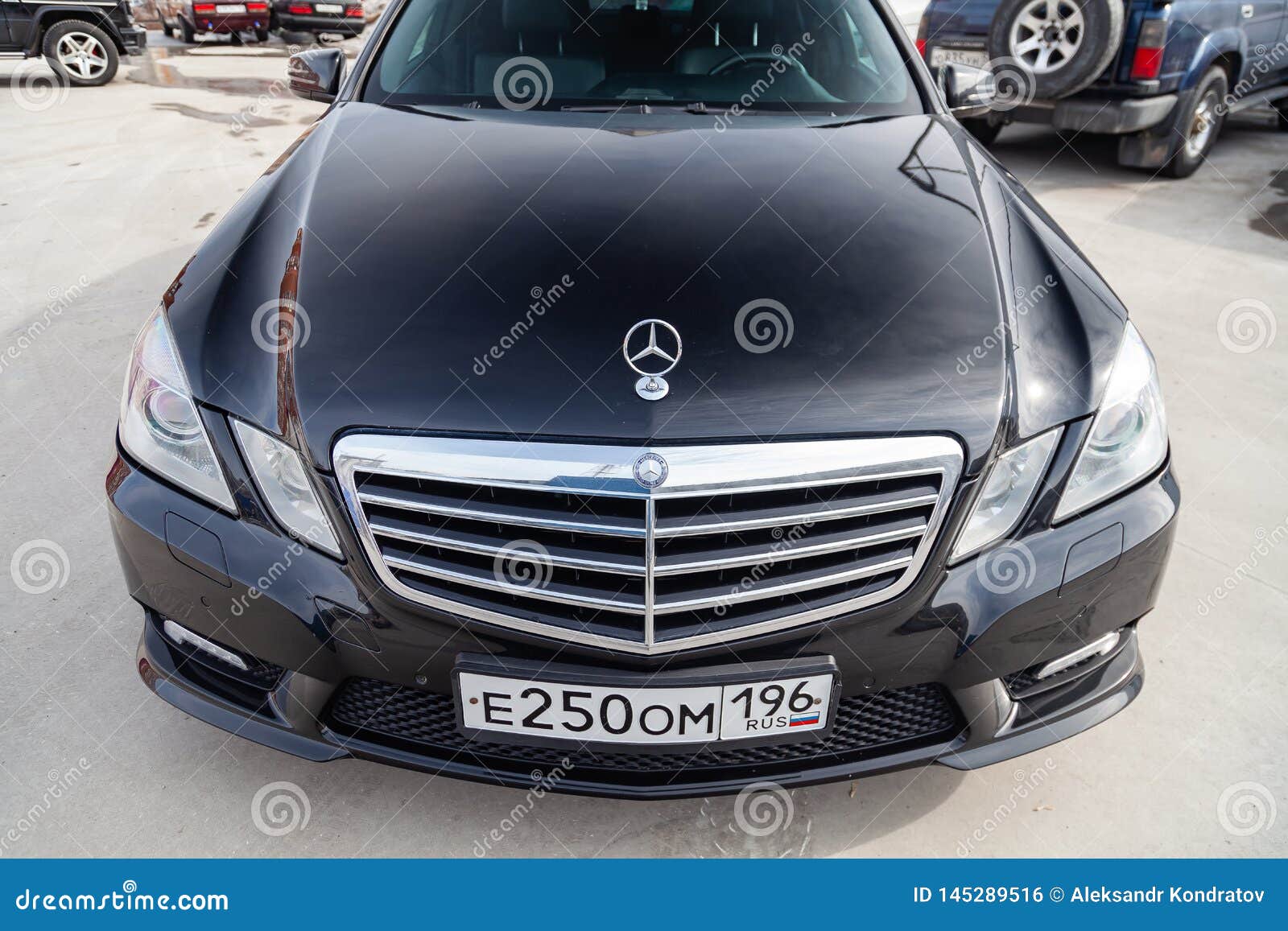 Black Mercedes Benz E Class E250 10 Year Front View With Dark Gray Interior In Excellent Condition In A Parking Space Among Editorial Photo Image Of Fast Elegant
