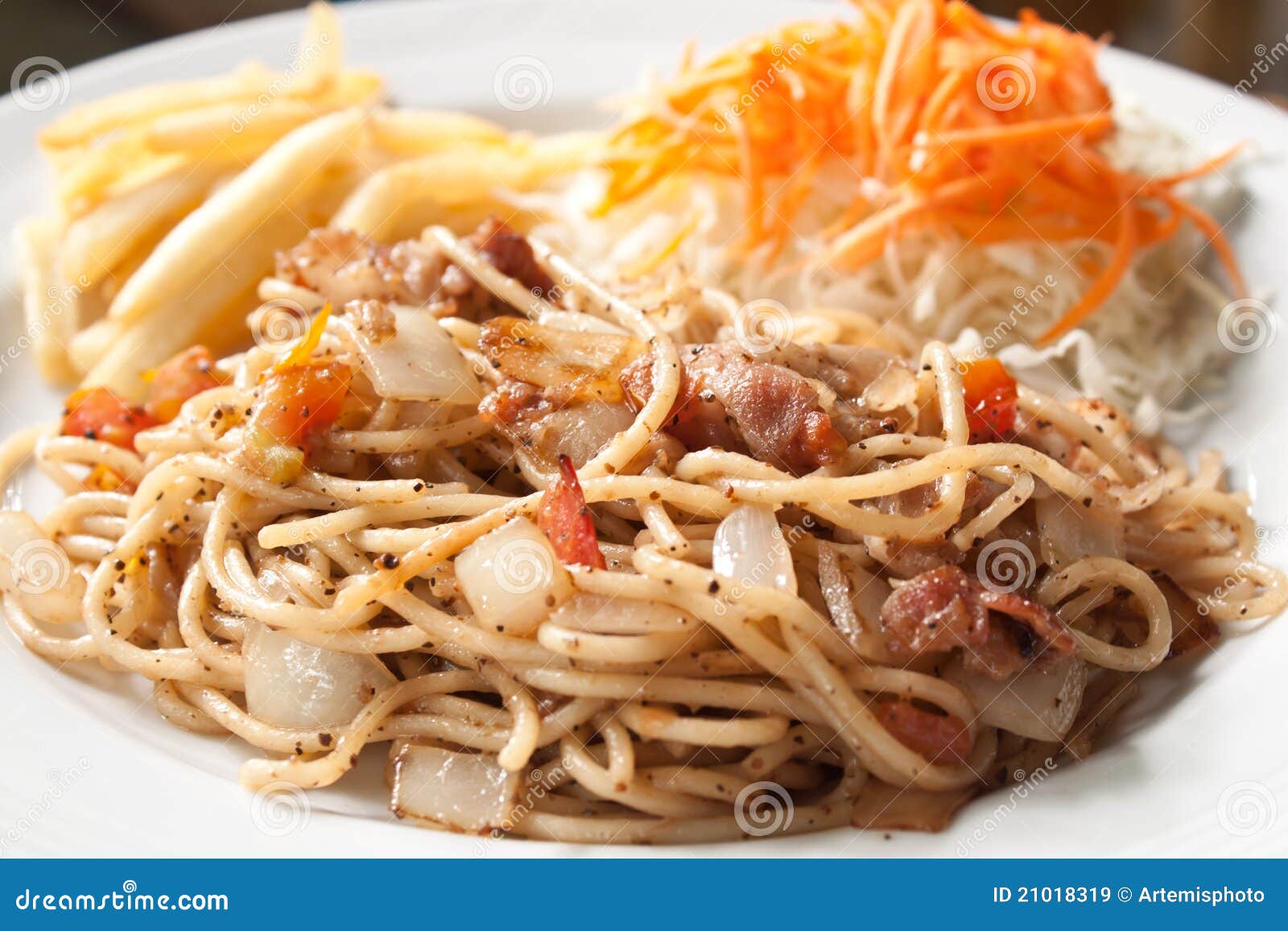 Black pepper Spaghetti stock image. Image of italian 21018319