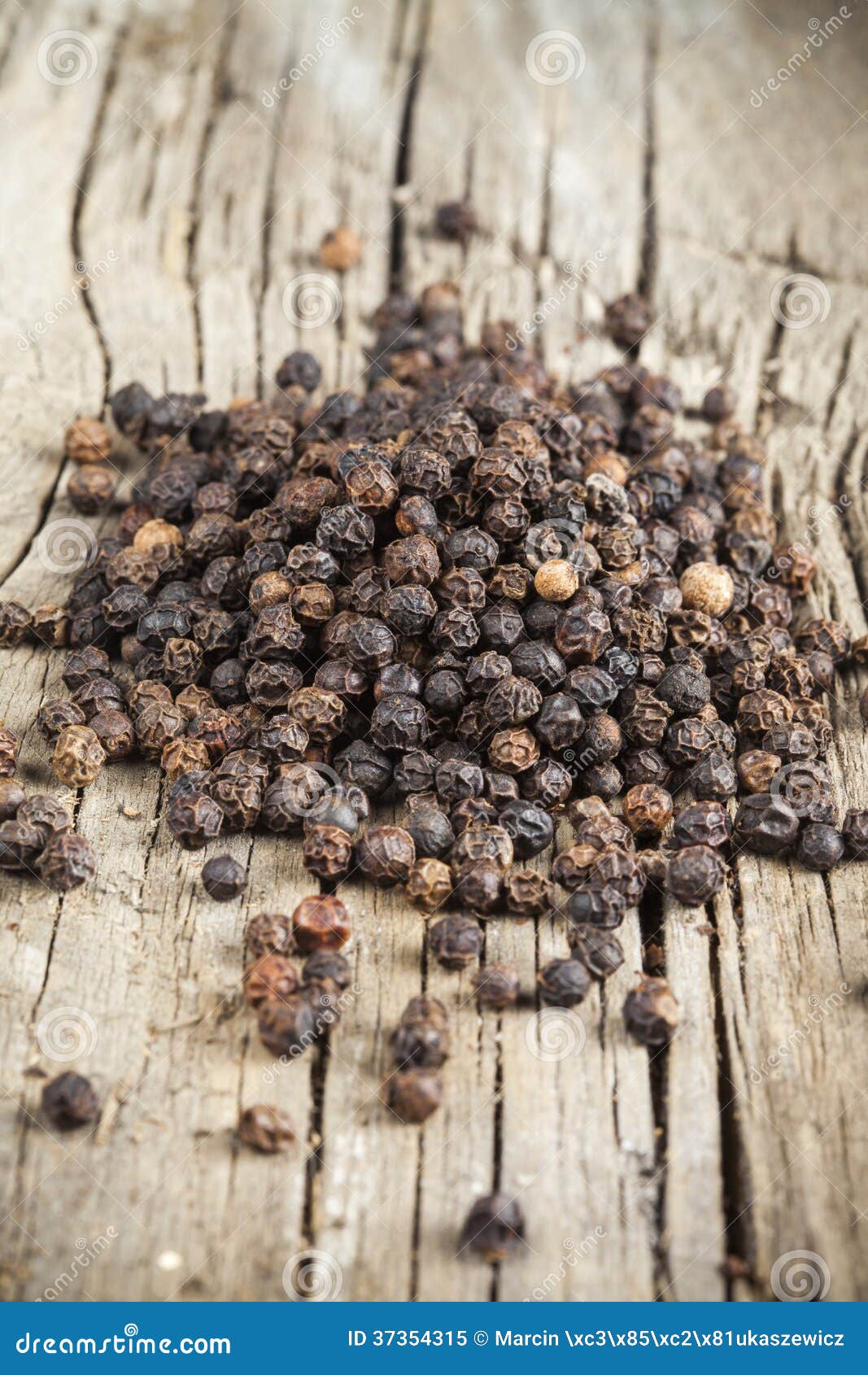 Black pepper spice stock image. Image of spice, aromatic 37354315