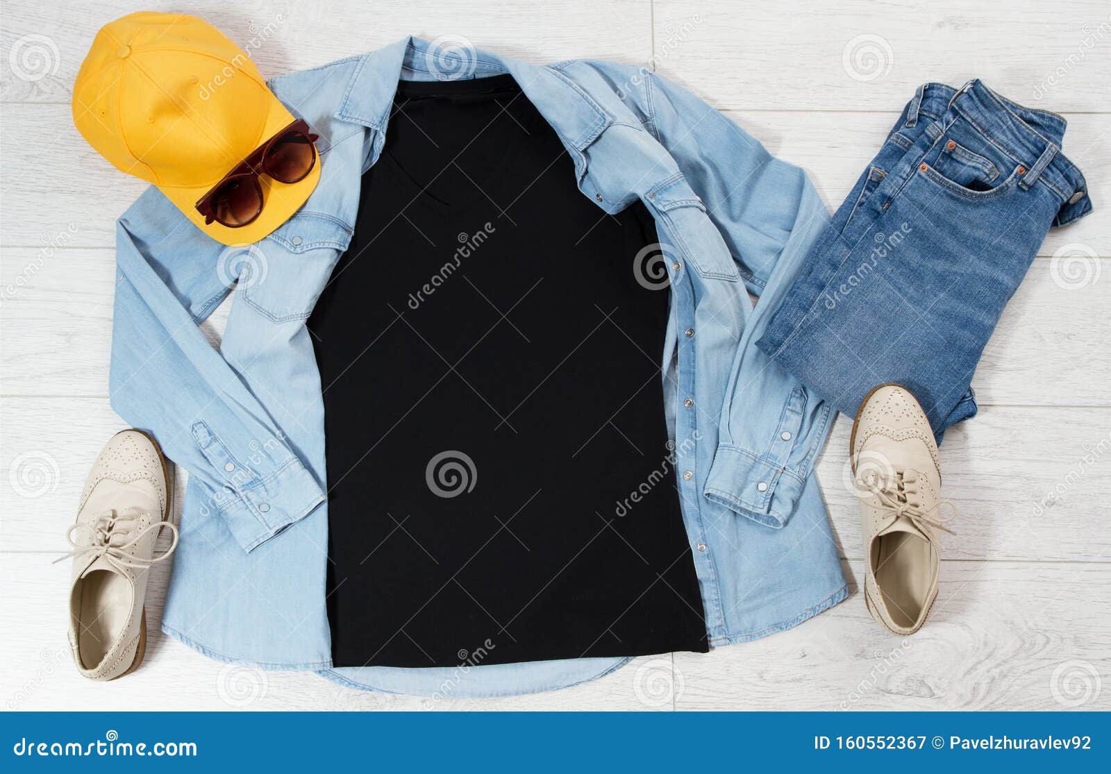 Download Black T-shirt Mock Up On Wooden Background, Casual Clothes ...