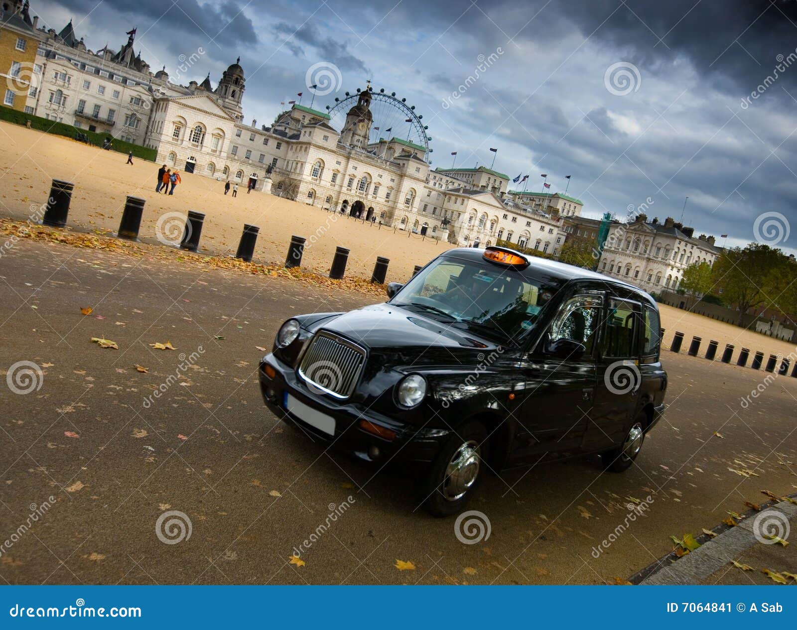 black taxi cab in london