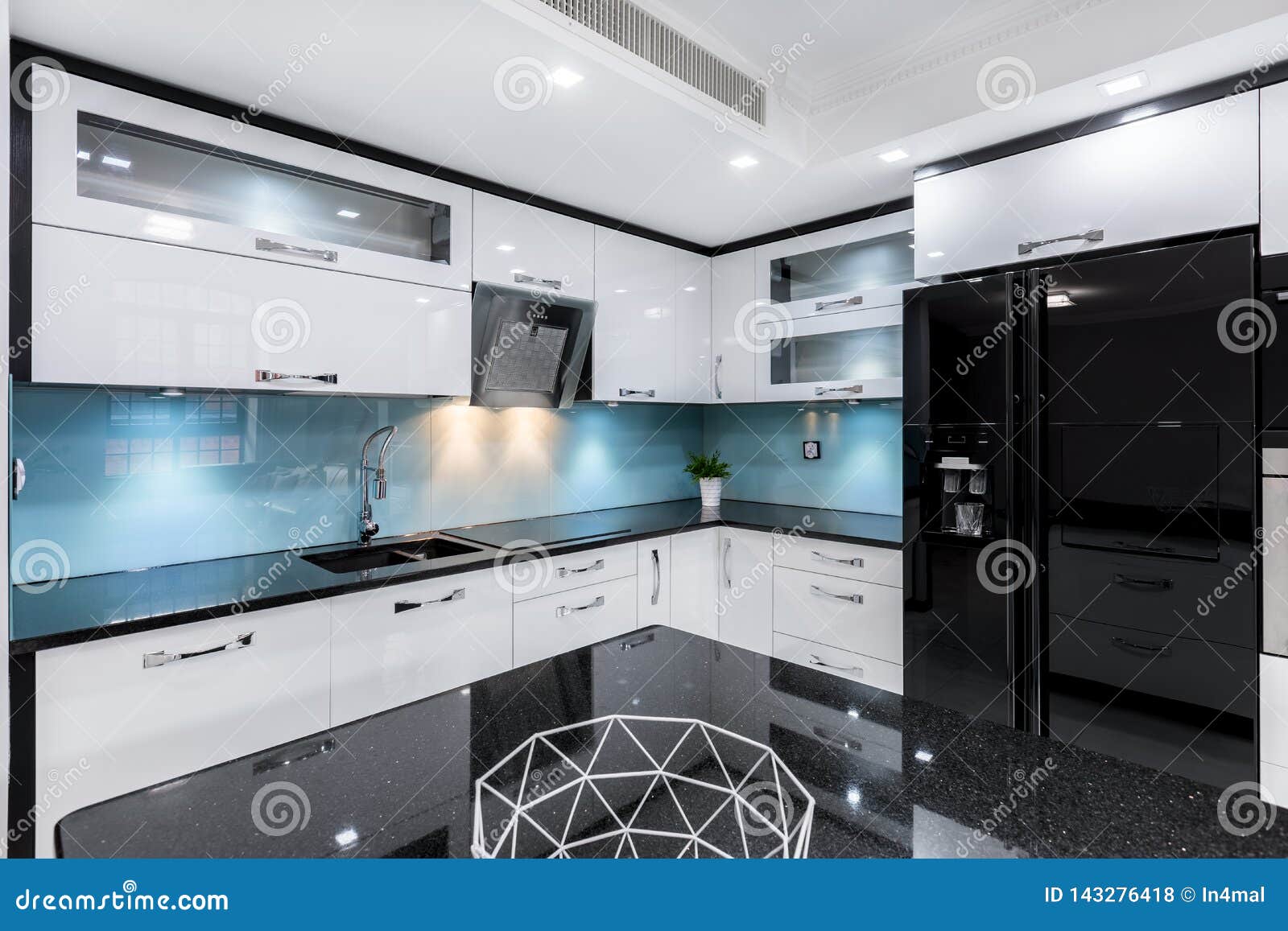 Black and White Gloss Kitchen Stock Photo Image of elegance, house