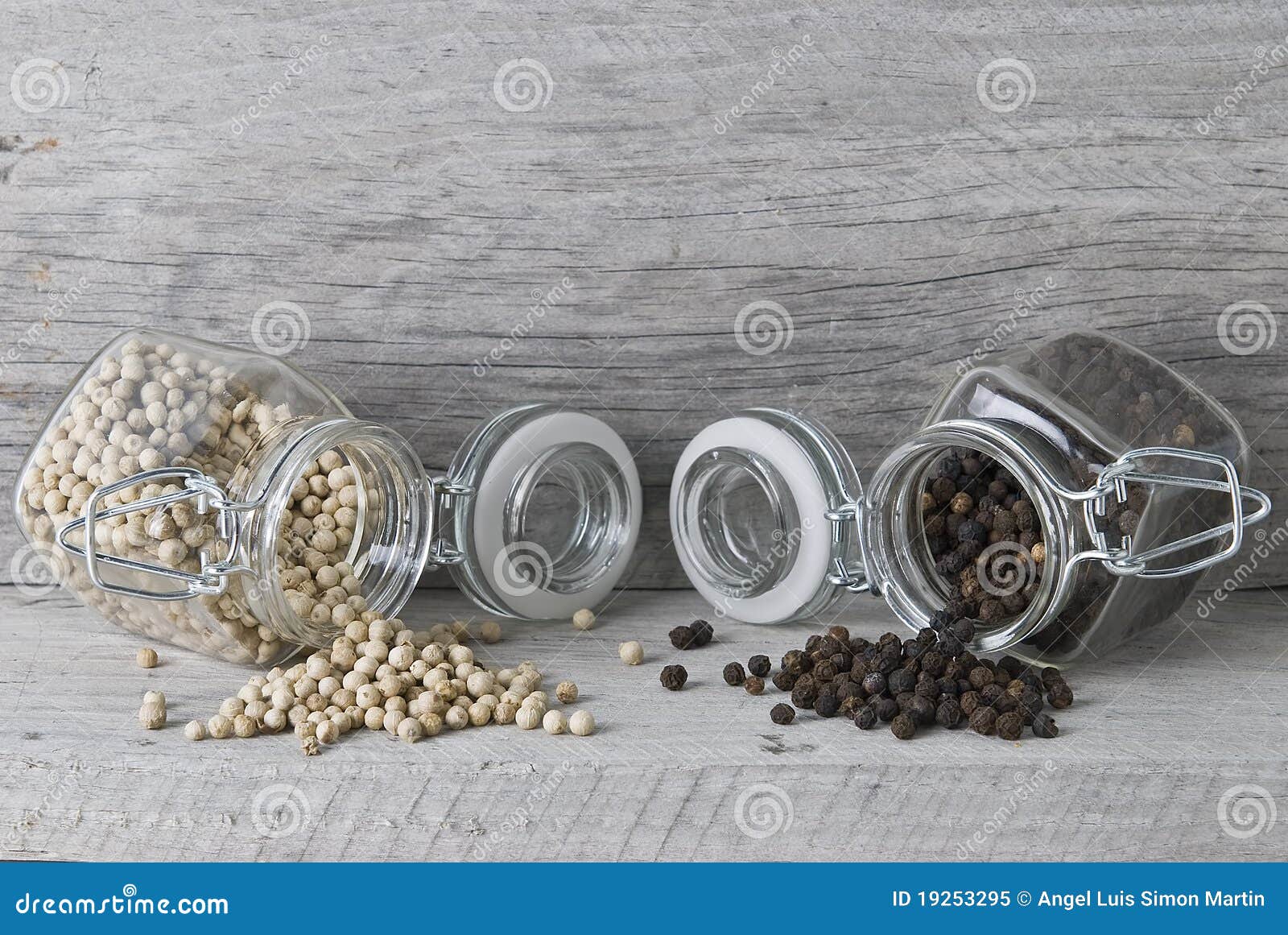 Black and White Peppercorns Stock Image Image of bottle, seeds 19253295