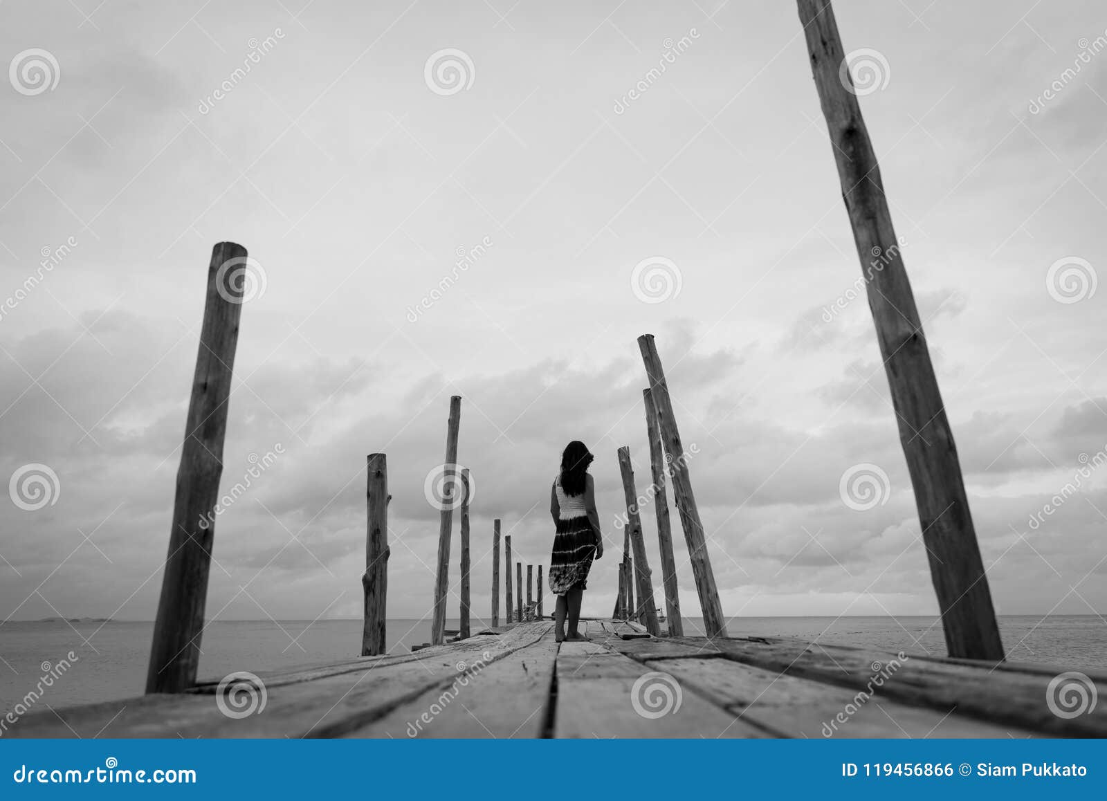 Black and White of Sad and Lonely Woman Stand Alone Stock Photo ...