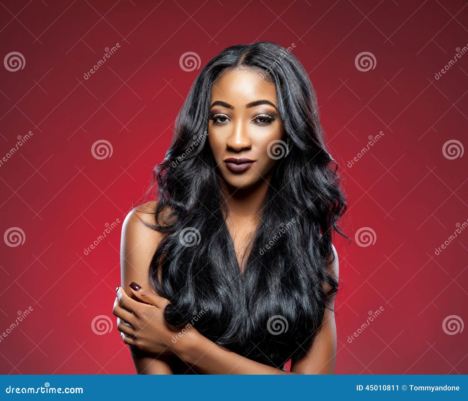 black woman with long luxurious shiny hair