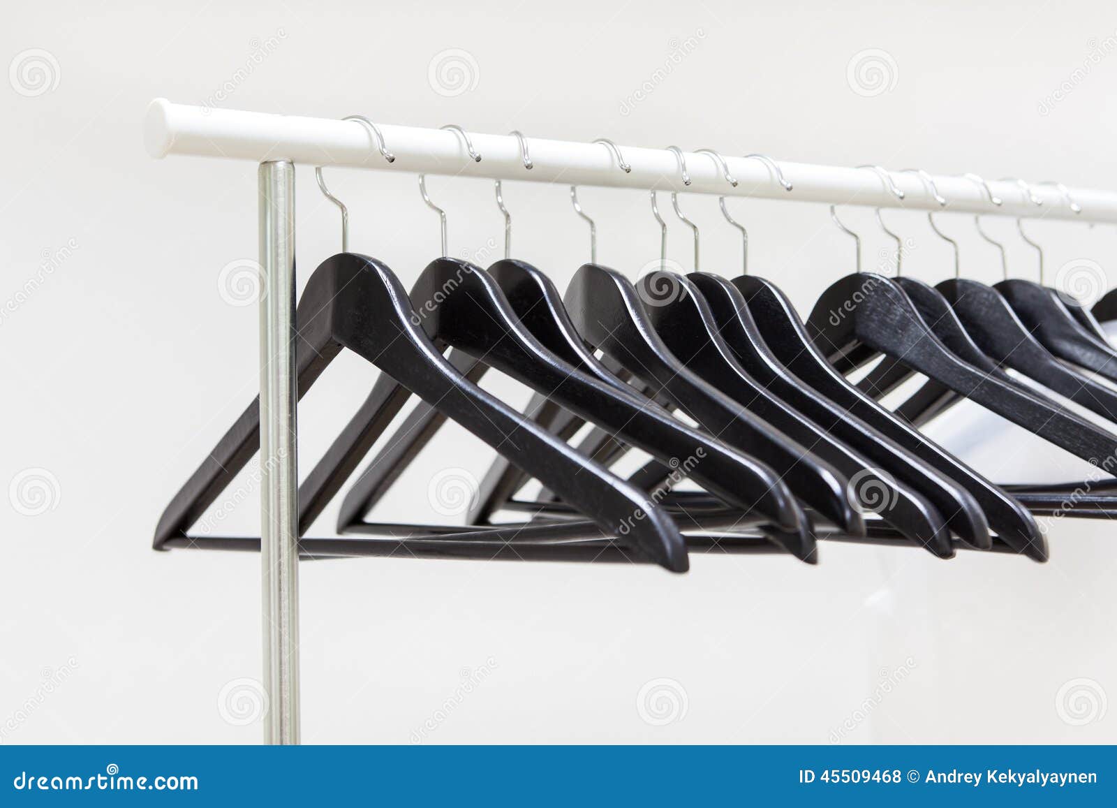 Empty Rack Hanging Black Hangers Bags Clothes Stock Photos - Free ...