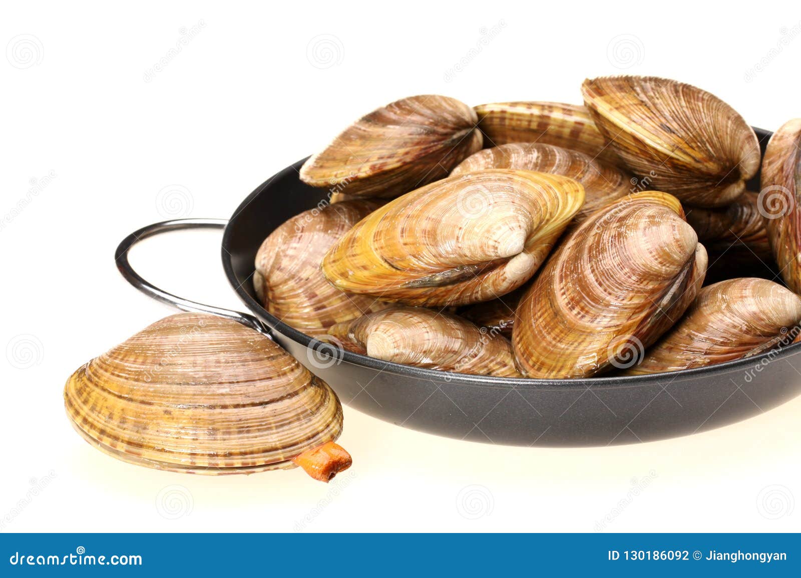 blanch clams