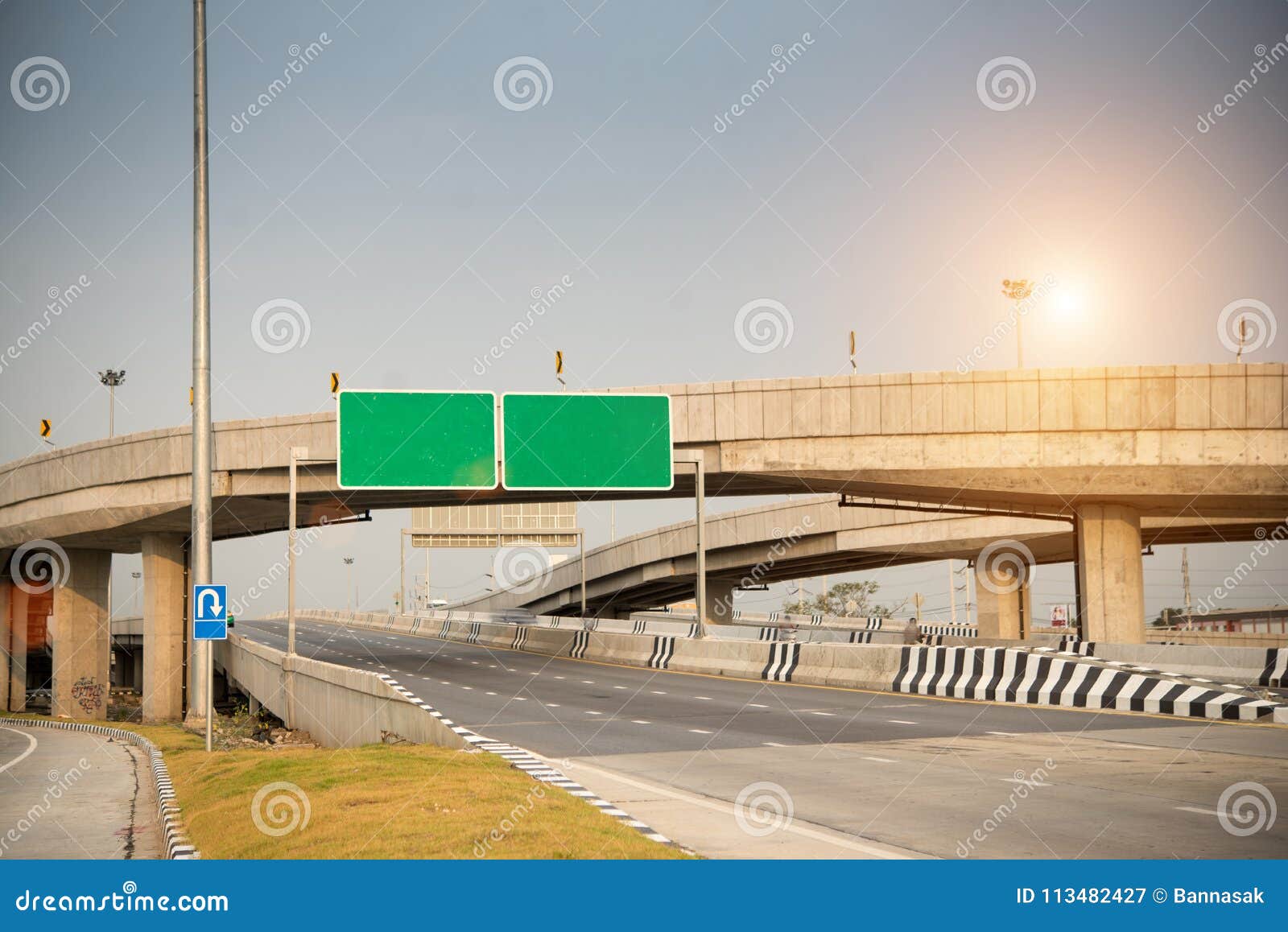 Blank green road sign stock image. Image of icon, outside - 113482427