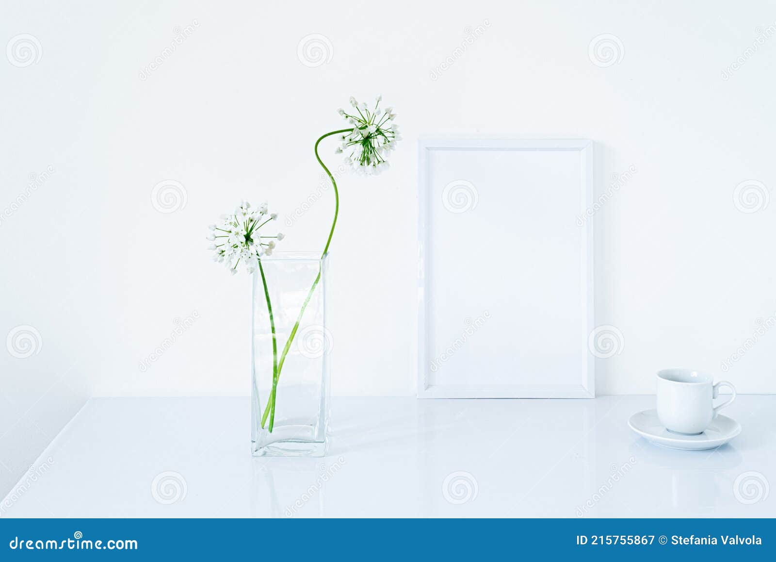 Download 3 322 Frame Mockup Small Photos Free Royalty Free Stock Photos From Dreamstime