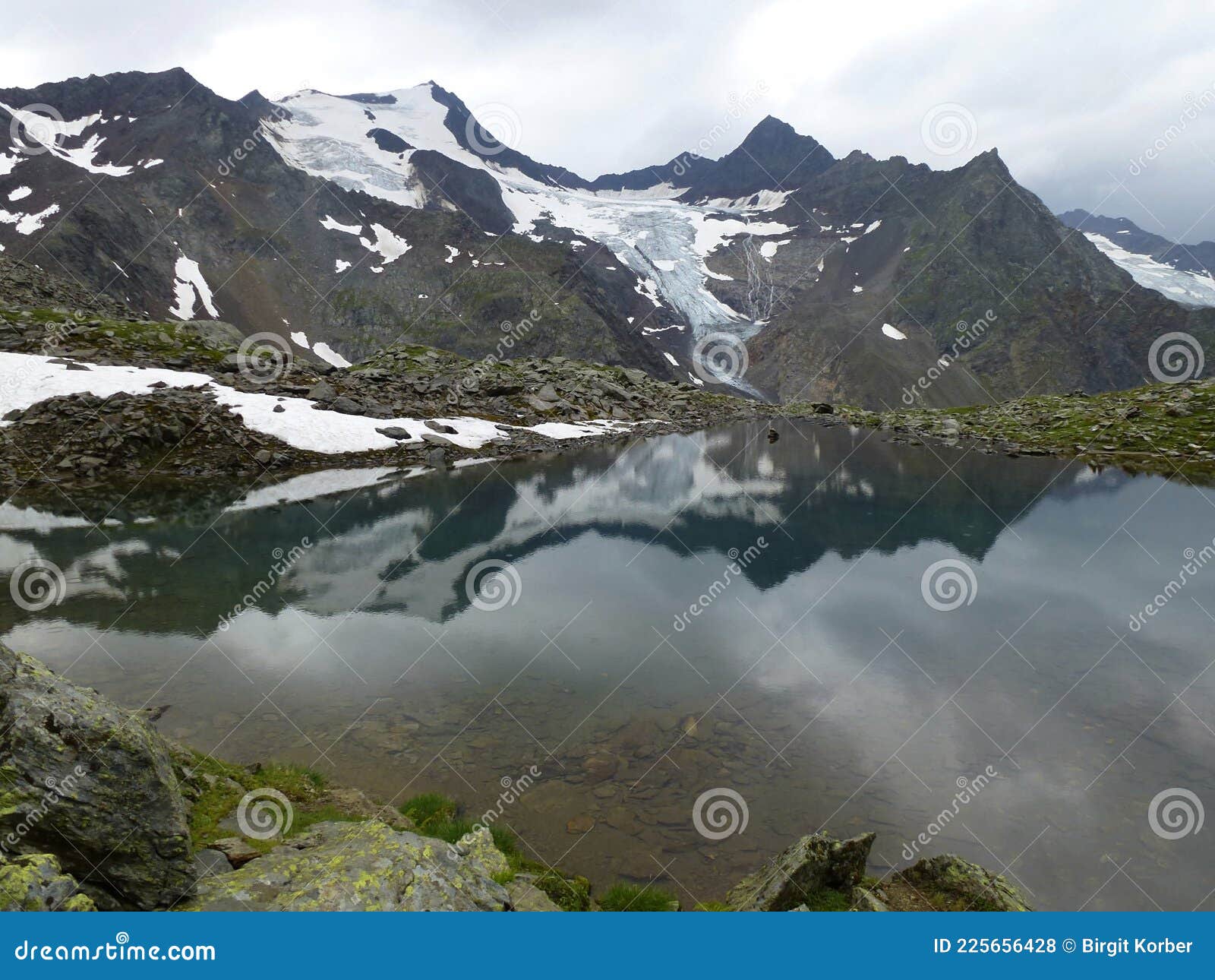 blaue lacke lake at stubai high-altitude hiking trail, lap 6 in tyrol, austria