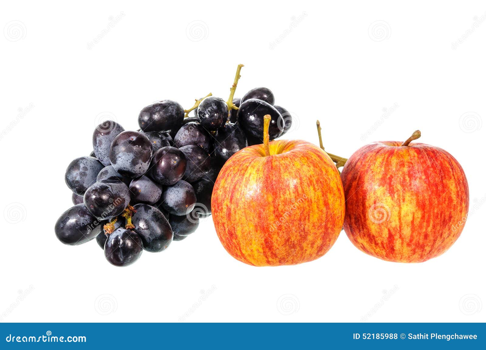 Blaue Trauben und Apfel stockfoto. Bild von horizontal - 52185988