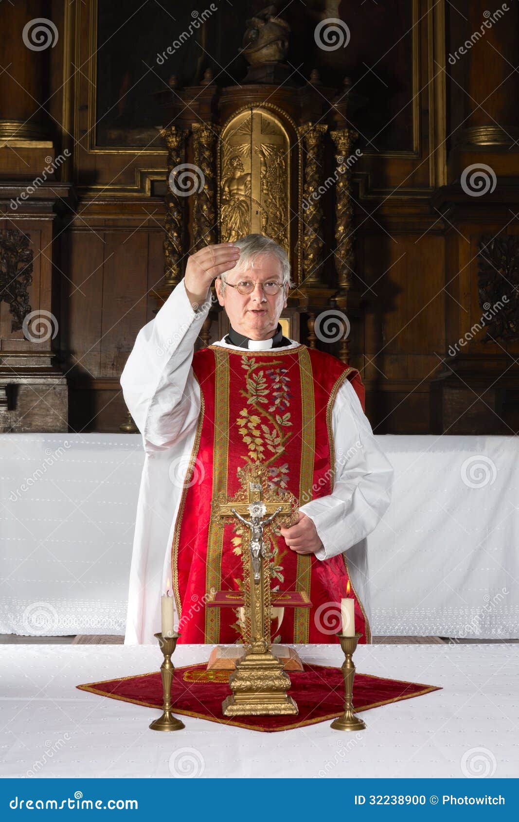 blessing during catholic mass