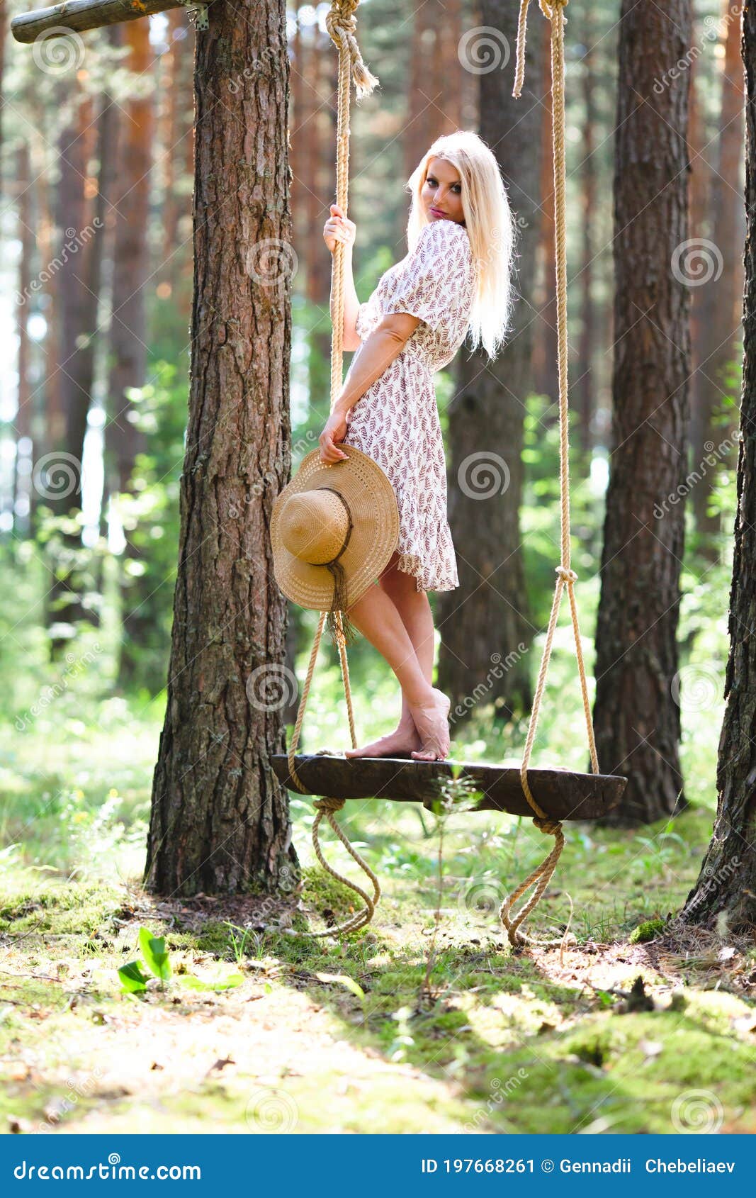 https://thumbs.dreamstime.com/z/blond-woman-slender-beautiful-naked-legs-standing-rope-swing-blond-woman-slender-beautiful-naked-legs-straw-197668261.jpg